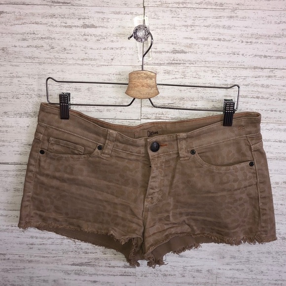 Dittos Brown Leopard shorts | SIZE 29 - Picture 1 of 9
